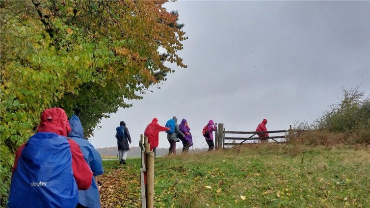 Als “Pilger der Hoffnung“ brachen sie auf - und 130 Km, viele spannende Begegnungen und ungezählte Regenschauern prägten die Pilgerwanderwoche 2025. Nächste Tour in Planung.  Foto: privat