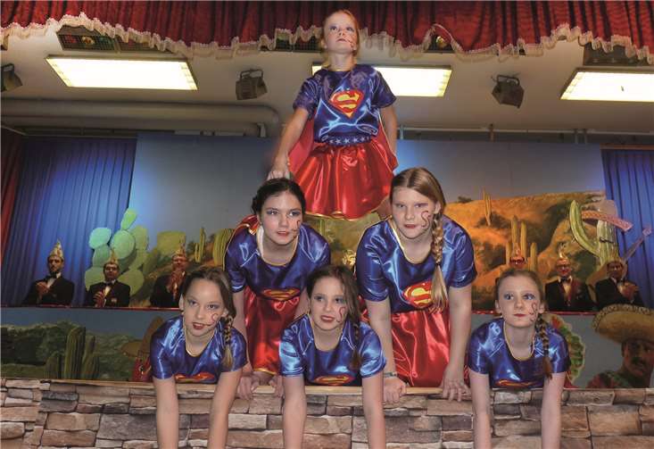 Als „Supergirls“ machten die Tanzmäuse eine tolle Figur.FRE