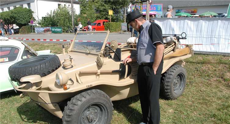Als Wertanlage kann man diesen „Schwimmwagen“ aus der Zeit des Zweiten Weltkriegs betrachten. Er wird auf einen Preis über 100.000 Euro geschätzt.