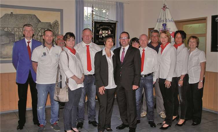 Als designiertes Prinzenpaar der Stadt Meckenheim regieren Michael I. & Heike I. in der kommenden Session unter Dem Motto „MIT HÄTZ UN SIEL„.