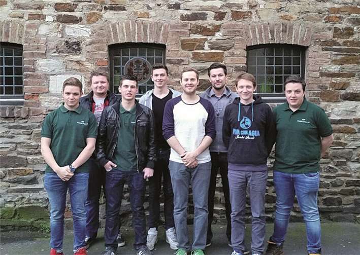 Alte und neue Gesichter sind im Vorstand des JGV Ahrhöde Jonge zu finden. privat