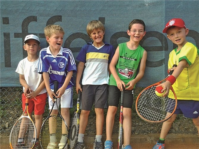 Altenahrer U9 im Landesfinale: Florian Faltin, Brian Wood, Clemens Klaus, Noah Schneider und Lennart Naus. privat