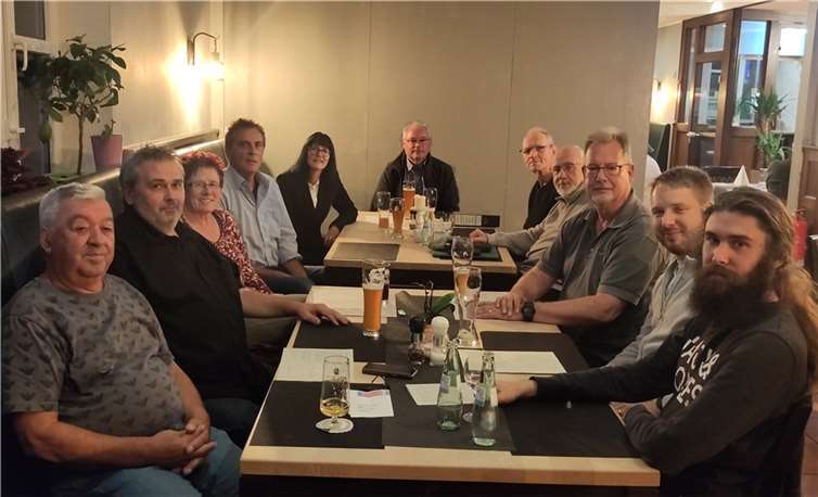 Alter und neuer Vorstand der Freie Wähler Mayen-Mittelrhein-Mosel. Quelle: FWM3: