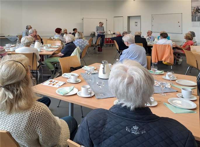 Altersarmut ist Thema beim nächsten Frühstückstreff.