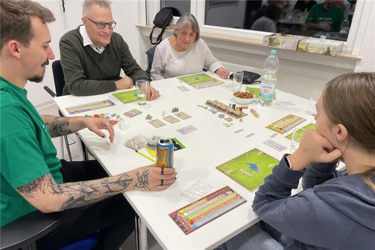 Am 13. Oktober verwandelt sich die Stadtbücherei Lahnstein wieder in ein Spieleparadies – Ticktes sind bereits vor Ort erhältlich. 