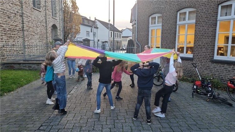 Am 13.11.2025 findet die nächste Generationenspielzeit um 16:30 Uhr statt.  Foto: Wladimir Teichrib