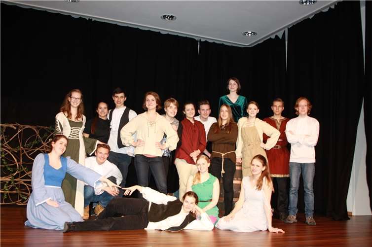 Am 16. April öffnet sich der Vorhang für die Premiere von „Ein Sommernachtstraum“, der zwei weitere Aufführungen folgen. privat