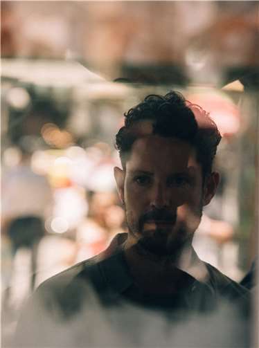 Am 16. März kommt Max Herre nach Köln und präsentiert sein neues Solo-Album „ATHEN“. Copyright: Robbie Lawrence