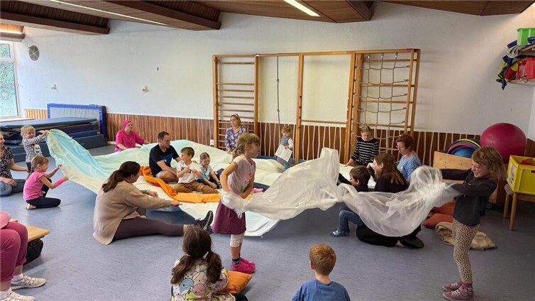 Am 21. September 2025 fand der ökumenische Kindergottesdienst in Nickenich zu dem Thema „Die Stillung des Seesturms“ statt.Foto: privat