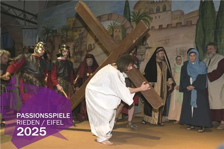 Am 23. September beginnt der Aufbau der Bühne für die Passionsspiele in Rieden.  Foto: privat