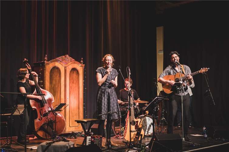 Am 24. Oktober 2025 ist es wieder soweit: Die Chansonband „Toi et Moi“ wird in der Neuwieder Matthiaskirche spielen. Foto: privat
