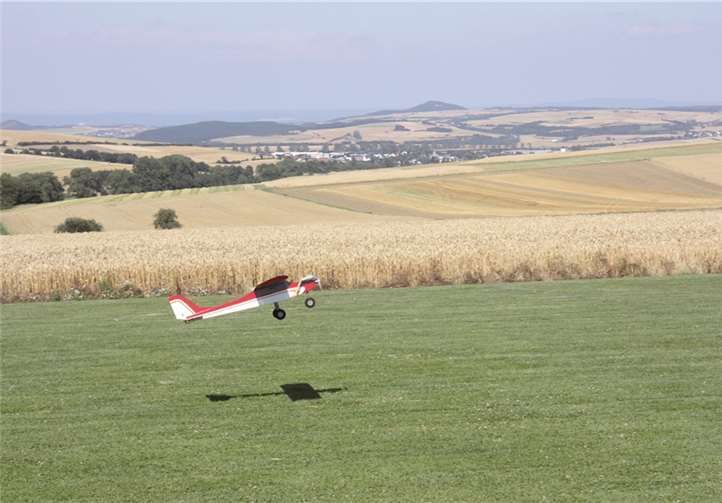 Am 3. Mai findet das Schnupperfliegen der Modellfliegergruppe Maifeld e.V. statt.privat