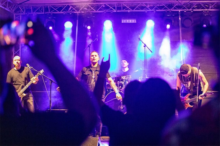 Am 4. und 5. September 2026 wurde es wieder laut auf der Rheinwiese in Bad Hönningen: Das ROCK’N’RHEIN Open Air ging in seine 11. Runde. 