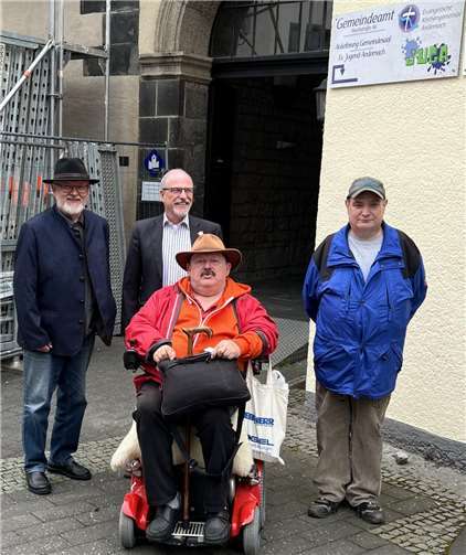 Inklusion klingt gut Am 5. Mai 2025 trafen sich vom Behindertenbeirat Stadt Andernach/VG Pellenz Robert Bechmann und Werner Weißenbrunn mit den Vertretern des Kreis-Chorverbandes Mayen Erwin Unger und Hans-Willi Fell zum Austausch. Foto: privat