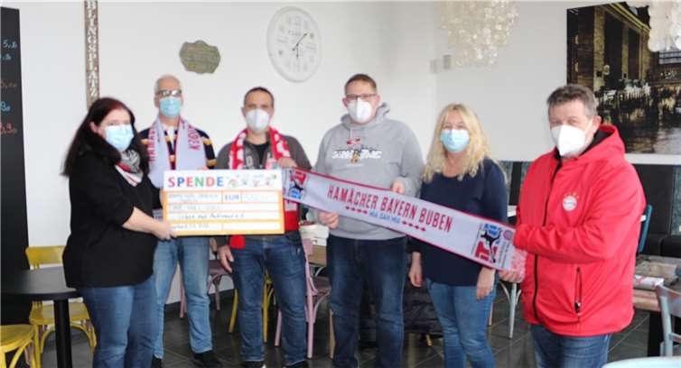 Am 7. Februar fand die Spendenübergabe in den neuen Räumlichkeiten des Hilfevereins, dem alten Bahnhofsgebäude in Rheinbach, statt. Foto: privat