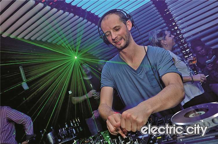 Am 7. November legen über 40 DJs in verschiedenen Clubs in Koblenz auf.privat