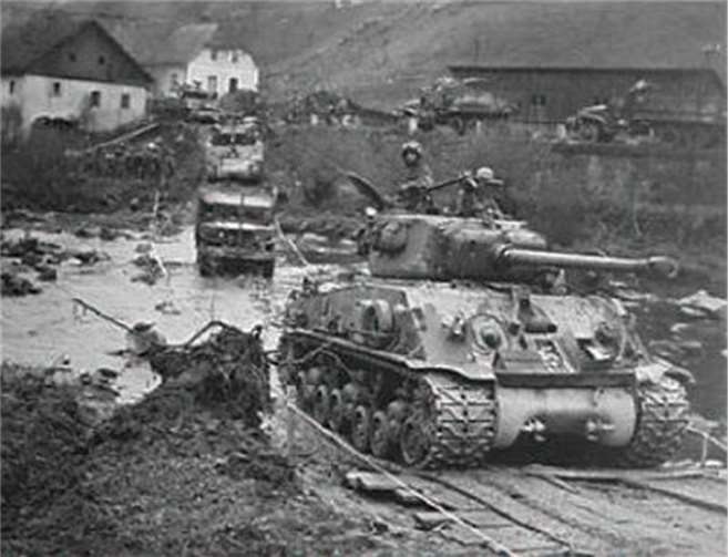 Am 8. März 1945 eroberten die Amerikaner den Nürbugring.