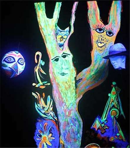 Am 8. Oktober wird es im Badhaus von Bad Ems eine Vorstellung des Schwarzlicht-Theaters Bad Ems geben. privat