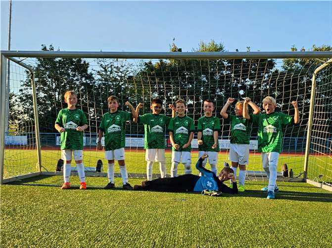 Am 8. September 2023 fand das Auftaktspiel der TG Jahn Namedy des Jahrgangs 2014 gegen die Mannschaft aus Ochtendung statt. Foto: privat