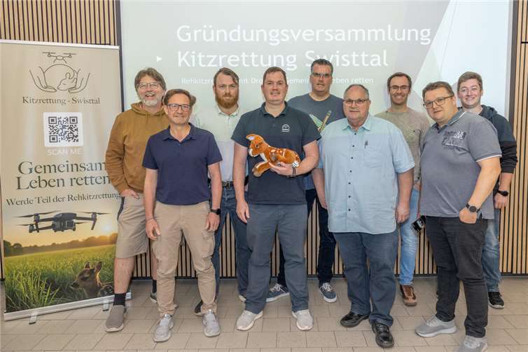 Am Abend des 22. September 2025 fand die Gründungsversammlung des Vereins Kitzrettung-Swisttal statt. Neun Gründungsmitglieder nahmen daran teil und unterschrieben die Vereinssatzung. Foto: privat