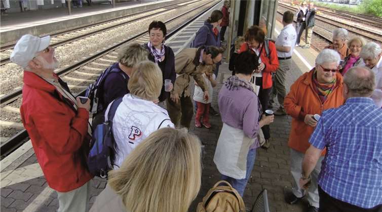 Am Bahnhof war noch Zeit für eine kleine Stärkung. privat