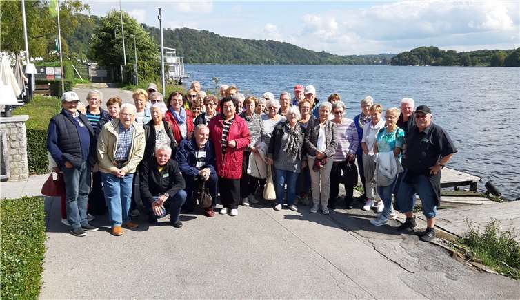 Am Baldeneysee legte die Remagener VHS-Reisegruppe eine Pause zur Mittagszeit ein. Foto: Detlef Schäfer/VHS Remagen