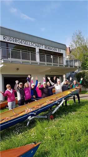 Am Bootshaus vor dem Anrudern. Foto: privat