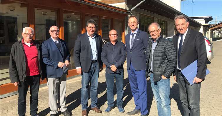 Am Dialog vor Ort nahmen teil: (v.li.n.re.) Gerd Unruh, Franz Lehmler, Udo Rau, Peter Bestmann, Günter Groß, Lutz Zaun und Matthias Lammert. Foto: privat