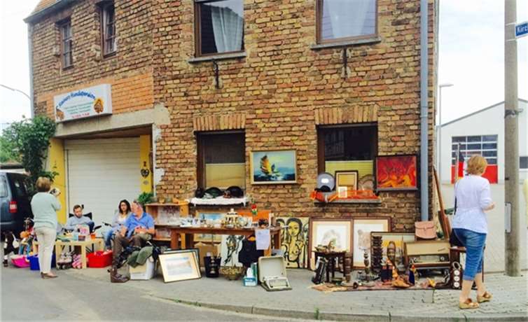 Am Dorftrödel in Niederdrees beteiligten sich 47 Familien sowie die Jugendfeuerwehr.privat