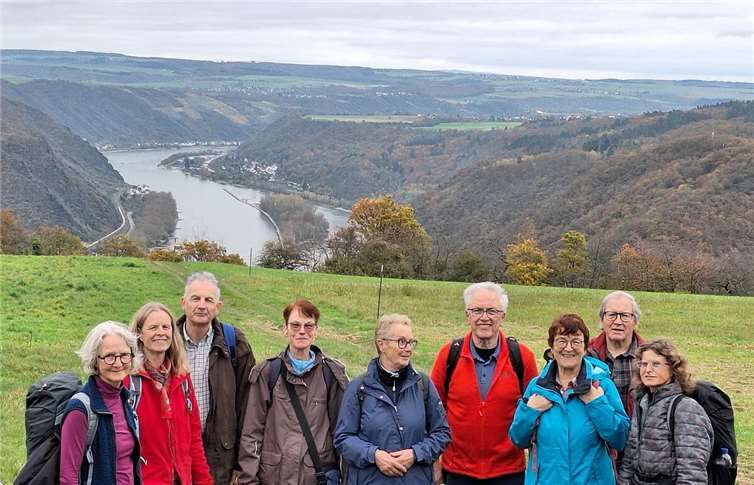 Am Edgar-Reitz-Blick. Foto: Eifelverein Remagen / Ewa Joch