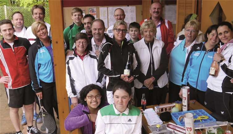 Am Ende des Turniers wurden die Sieger geehrt. TC Steimel