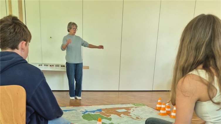 Ausflug in den Weltladen Am Ende des Workshops waren alle begeistert von dem Ausflug.  Foto:Anna Engel