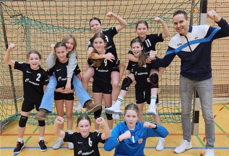 Am Ende stand ein 33:14-Auswärtssieg auf der Anzeigetafel, der die gute Entwicklung der Mädels in den vergangenen Monaten bestätigte.