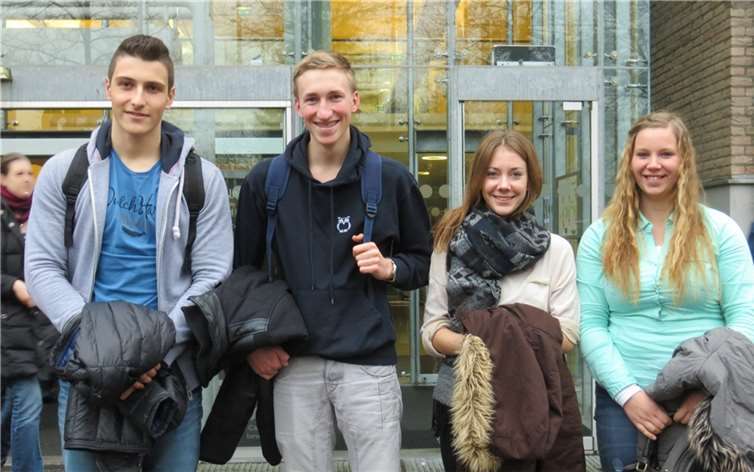 Am Ende überwog bei den Höhr-Grenzhausener Gymnasiasten die Freude über das Erreichte die Tatsache, nur knapp einen Podestplatz verfehlt zu haben. privat