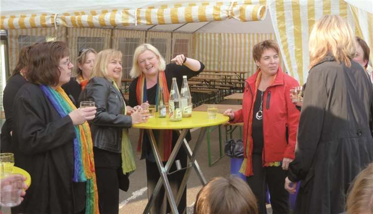 Am Festzelt war auch einiges los.