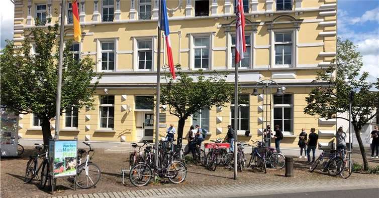 Am Freitag, 18. Juni von 16 bis 21 Uhr heißt es „All u can Impf“ mit Johnson & Johnsen in der Praxis von Dr. Jürgen Lenk.Foto: AP