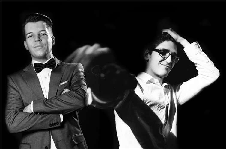 Am Freitag, 8. Oktober, bringt das Duo Wolfang M. Schmitt und Ole Nymoen im Jugendzentrum Big House die „Influencer Show“ auf die Bühne, umrahmt von Musik.Foto: FatboyFilm/privat