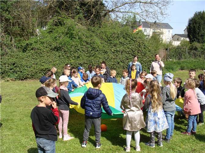 Am Freitag, den 4. Mai 2023 trafen sich die Vorschulkinder der beiden Plaidter Kindertagesstätten Arche Noah und St. Willibrord. Foto: privat
