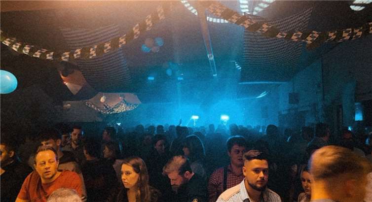 Am Freitag herrschte Oktoberfeststimmung in der Sängerhalle. Foto: privat