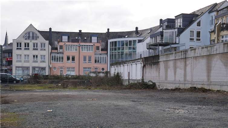 Am Gerberhof entsteht der umstrittene Neubau der Verbandsgemeindeverwaltung. Foto: GBA