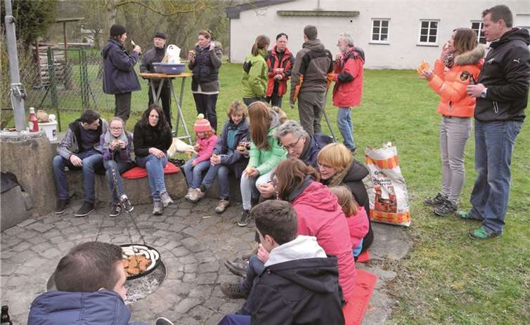 Am Grillplatz wurde noch viel gefachsimpelt und sich ausgetauscht.