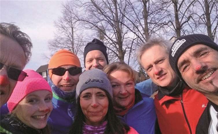 Am Karnevalssamstag startet der 1. Red-Nose-Run. Dazu durfte die rote Nase auch bei den Läufern nicht fehlen. privat