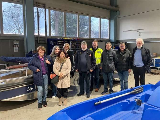 Am Montag, 2. Dezember 2024 hatten die Andernacher Gästeführer im Rahmen des Jahresausklangs die Gelegenheit, das ortsansässige Unternehmen SBS aus nächster Nähe kennenzulernen.  Foto: Philipp Heß