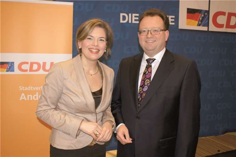 Am Rande des Neujahrsempfangs des CDU-Stadtverbandes Andernach informierte Georg Moesta auch die CDU-Landesvorsitzende Julia Klöckner über den jüngsten Antrag der CDU-Kreistagsfraktion Mayen-Koblenz.privat