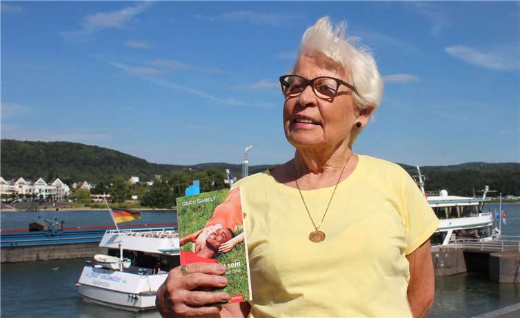 Am Rhein zu leben gefällt Autorin Gabelt, aber das Fernweh hält an.Fotos: HG