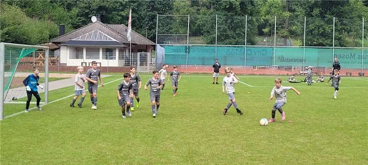 Am Samstag, 13. September 2025, bestritt die JSG Nickenich/Eich/Kell E2 ihr zweites Heimspiel gegen die JSG Zissen 2. Foto: privat