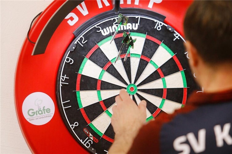 Am Samstag, 27. Juni, lädt der SV Kripp zum Steeldarts-Turnier ein.