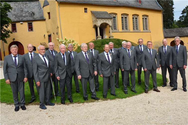 Am Samstag, 28. und Sonntag, 29. Oktober feiert der Männerchor 1870, inzwischen als Chorgemeinschaft mit dem MGV Cäcilia Mülheim, in der Karmelenberghalle in Bassenheim sein 150 (+3) jähriges Bestehen. Foto: Männerchor 1870 Bassenheim
