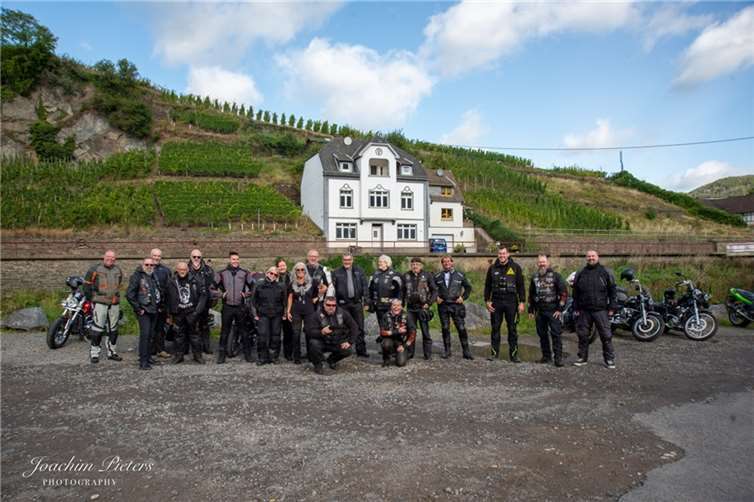 Am Samstag, dem 23. September, erlebte das Ahrtal eine besondere Form der Spendenübergabe.  Foto: Joachim Pieters