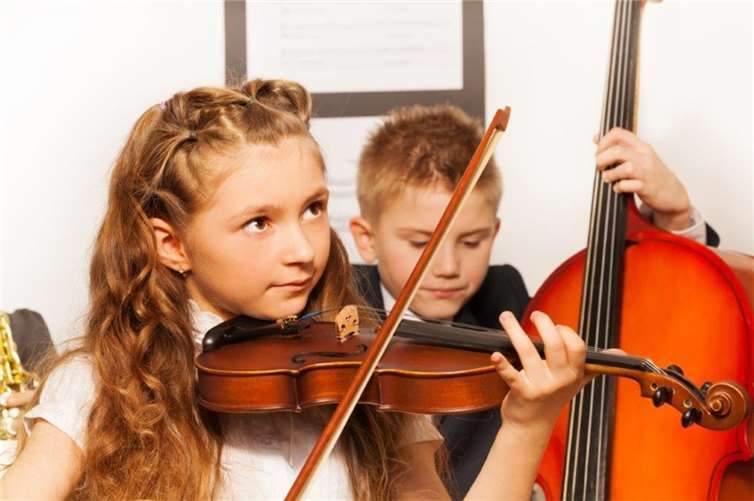 Am Samstag, dem 30. September, findet der zehnte Kammermusikwettbewerb der Kreismusikschule statt.  Foto: KMS